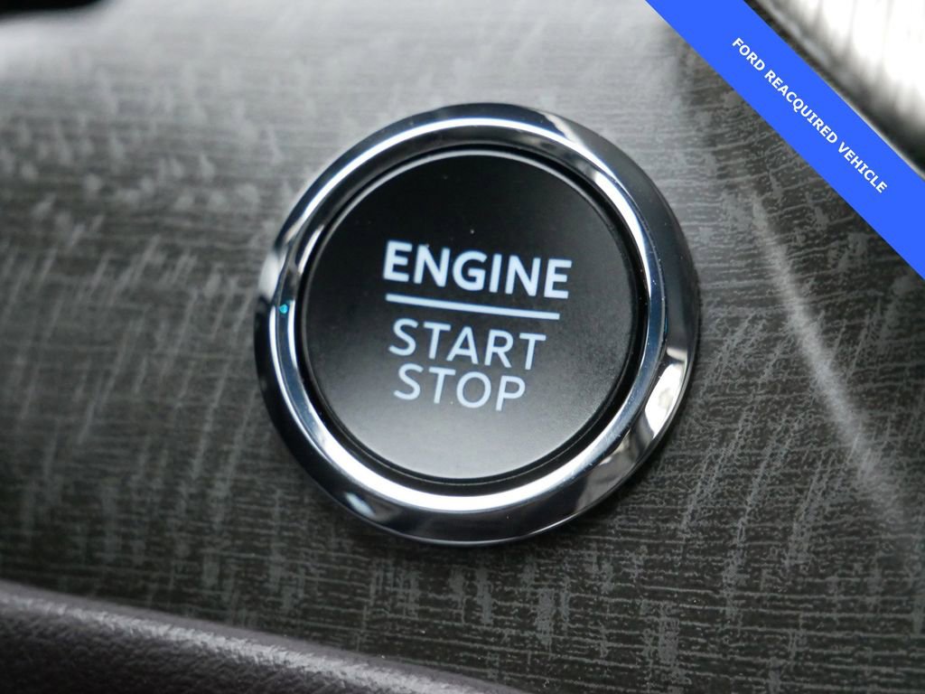 Used 2025 Ford Explorer Platinum w/ LUX Leather Package image 21