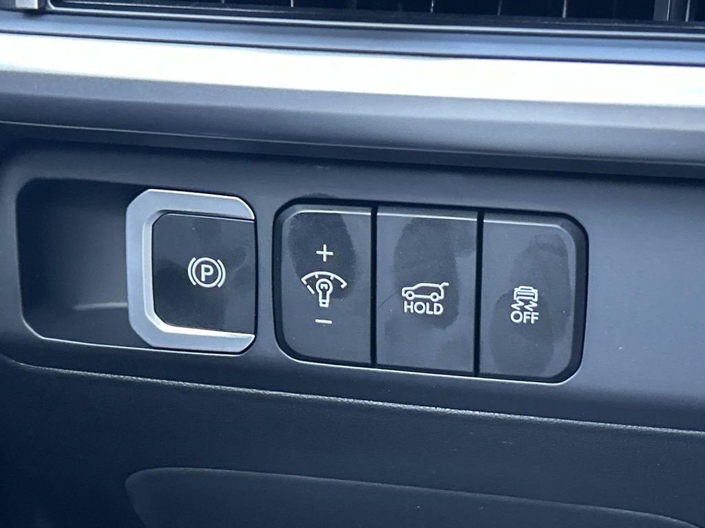 New 2026 Hyundai Santa Fe SE image 25