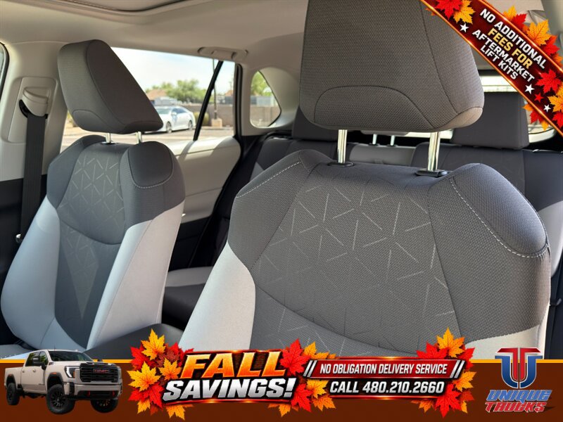 Used 2025 Toyota RAV4 XLE w/ Convenience Package AWD/4WD image 18