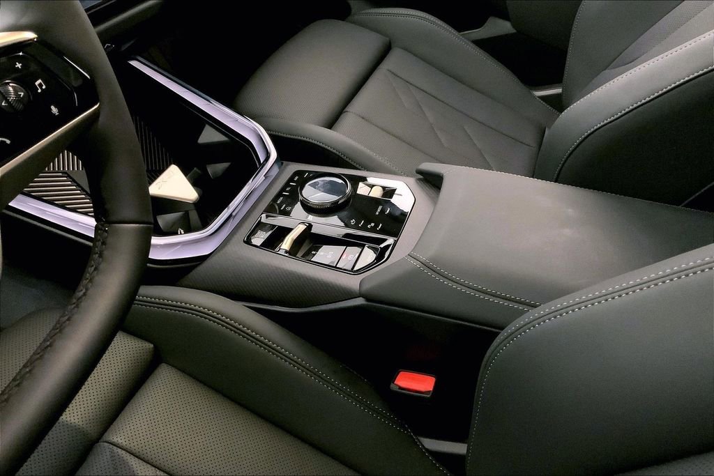 New 2025 BMW X3 xDrive30i w/ Premium Package image 6