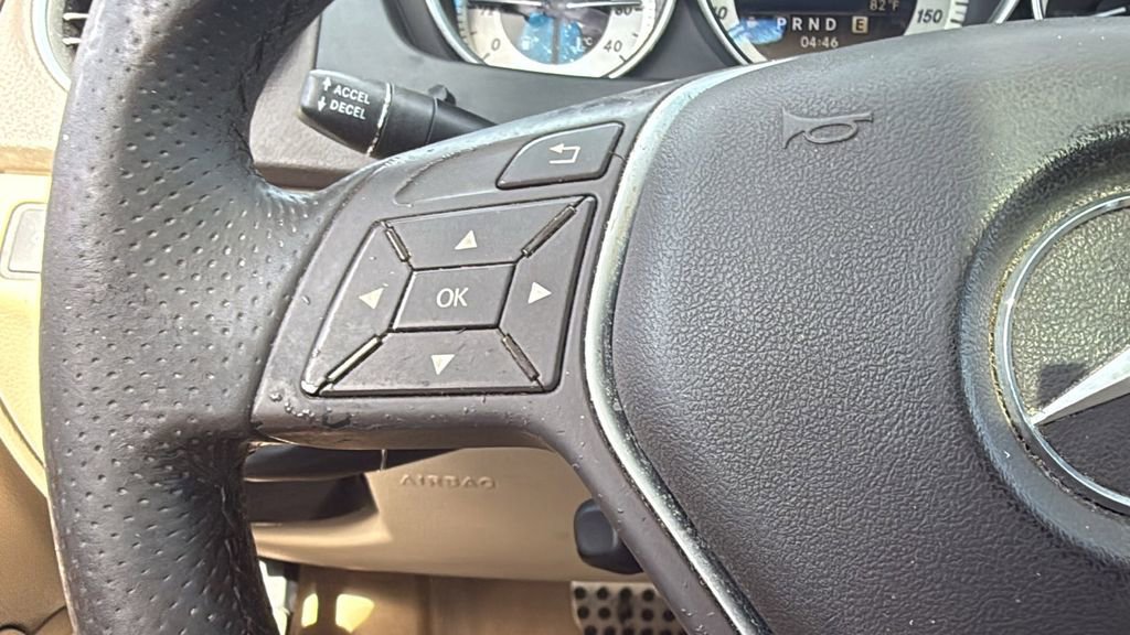 Used 2012 Mercedes-Benz C 250 Sedan image 30
