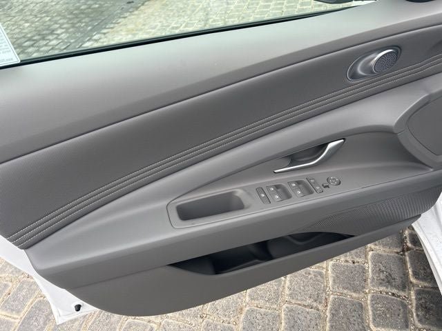 New 2026 Hyundai Elantra Sport image 13