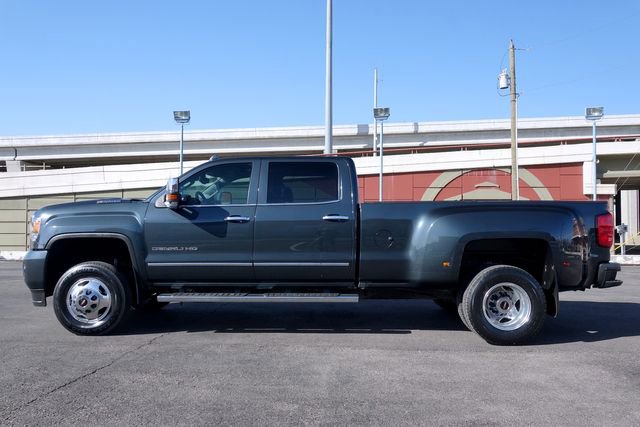 Used 2017 GMC Sierra 3500 Denali w/ Duramax Plus Package image 11