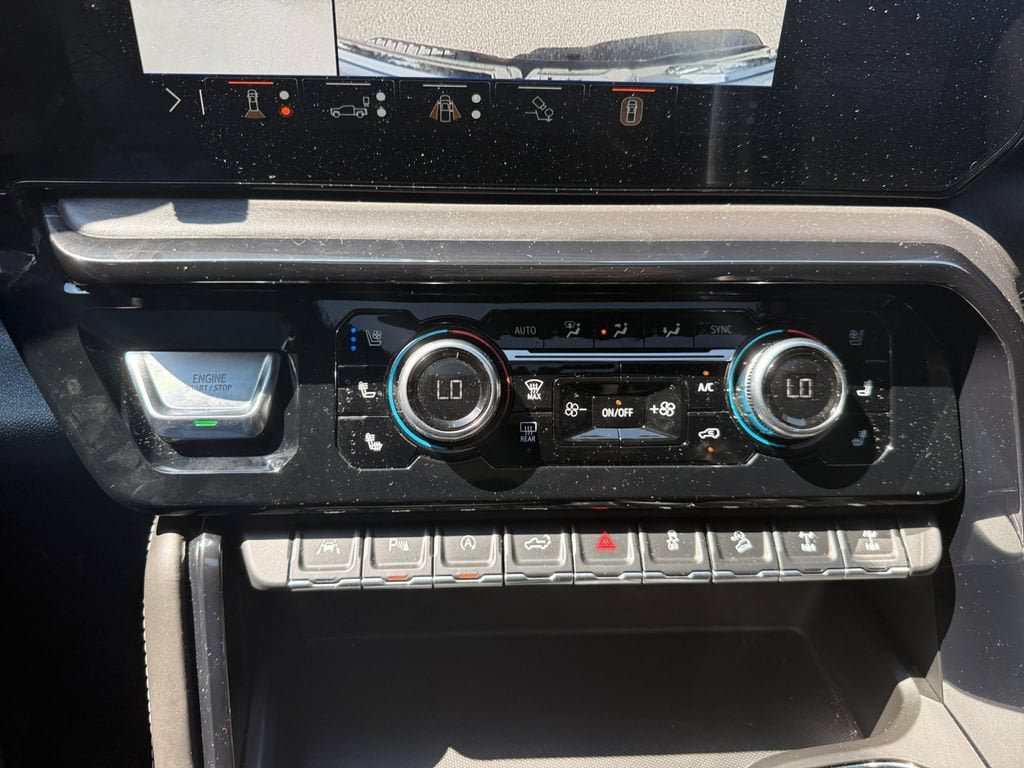 Used 2024 GMC Sierra 1500 AT4X AWD/4WD image 17