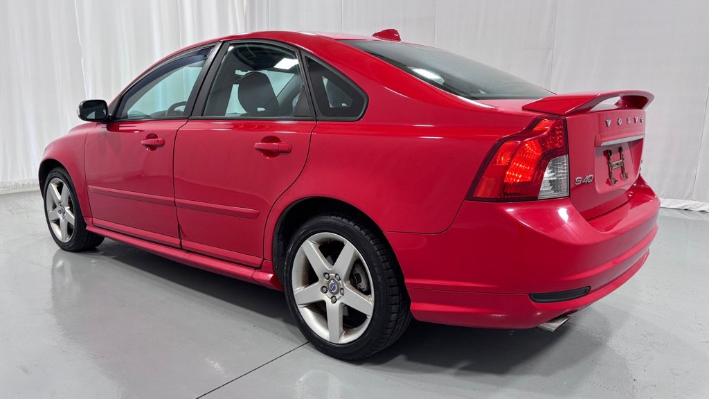 Used 2009 Volvo S40 T5 R-Design AWD/4WD image 7