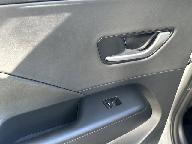 Used 2026 Hyundai Kona Limited image 13