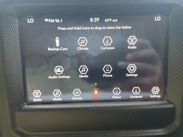 Used 2019 Jeep Wrangler Unlimited Sahara AWD/4WD image 4