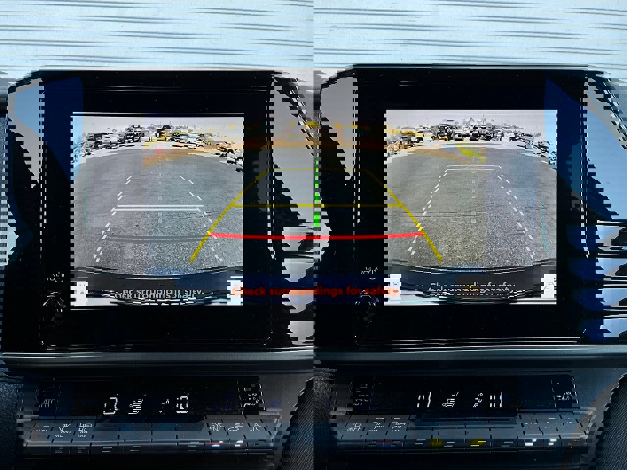 Used 2025 Toyota Camry LE image 30