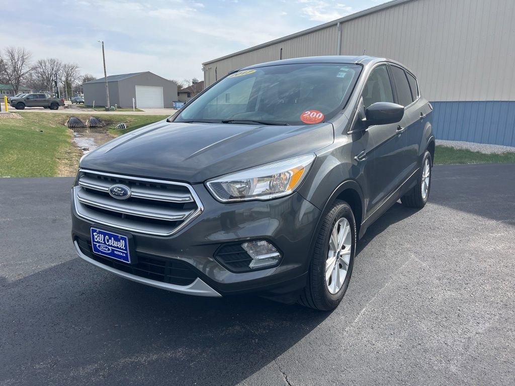 Used 2017 Ford Escape SE image 8