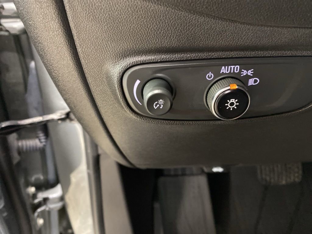 Used 2024 Chevrolet Equinox LT w/ LPO, Floor Liner Package image 33