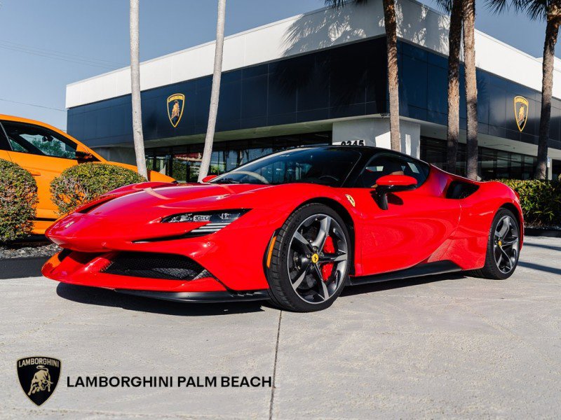 Used 2022 Ferrari SF90 Stradale image 1