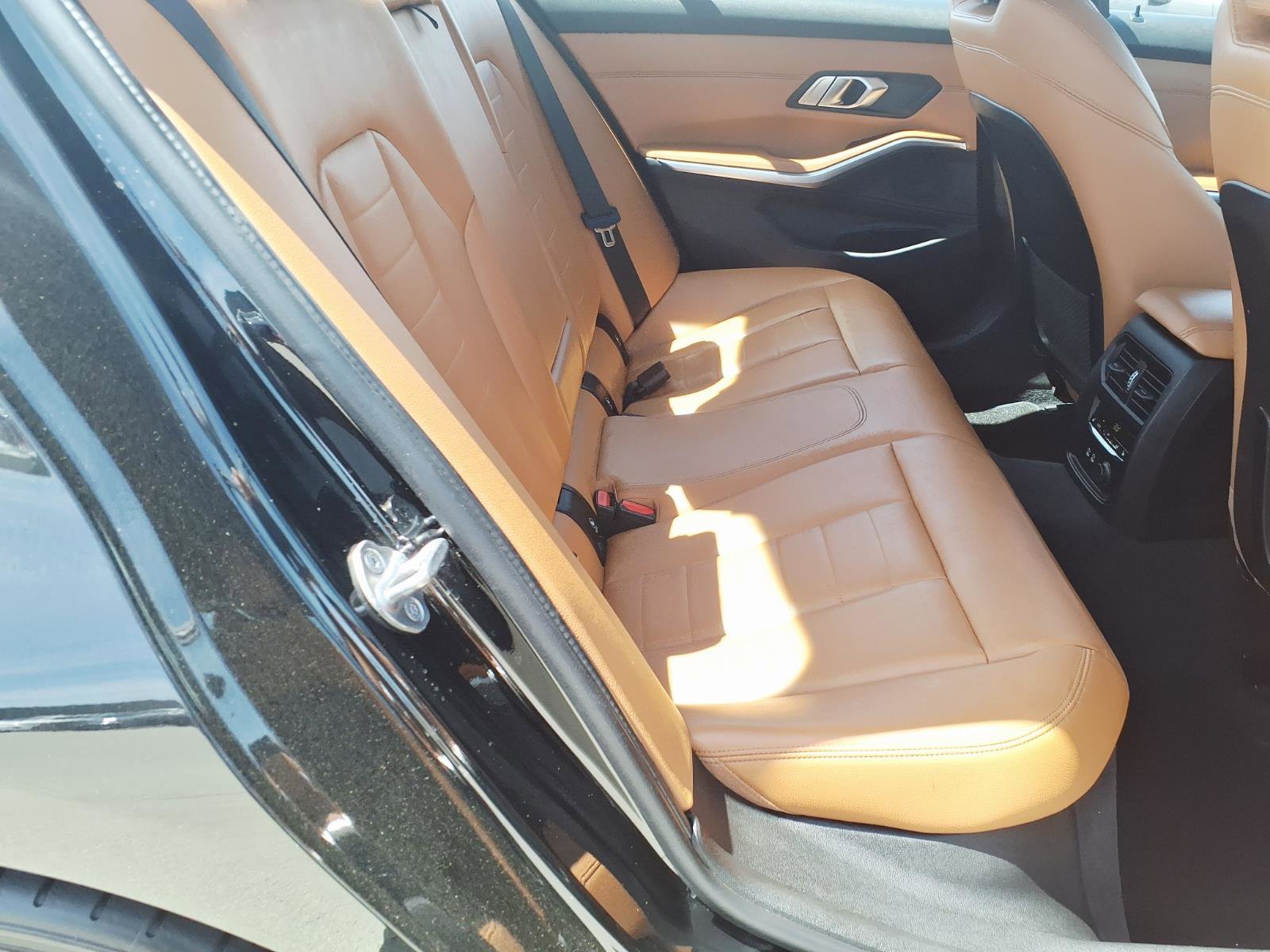 Used 2019 BMW 330i xDrive Sedan AWD/4WD image 14
