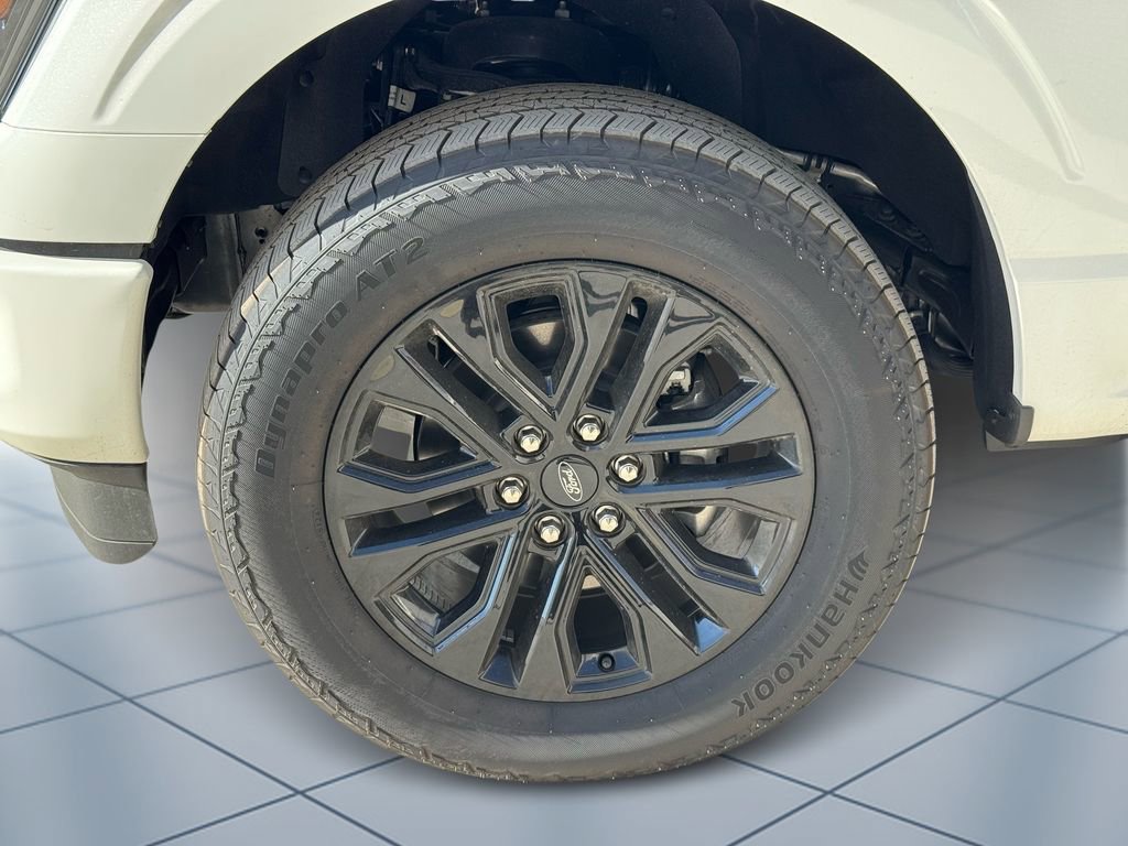 New 2025 Ford F150 Lariat w/ Equipment Group 502A High image 5