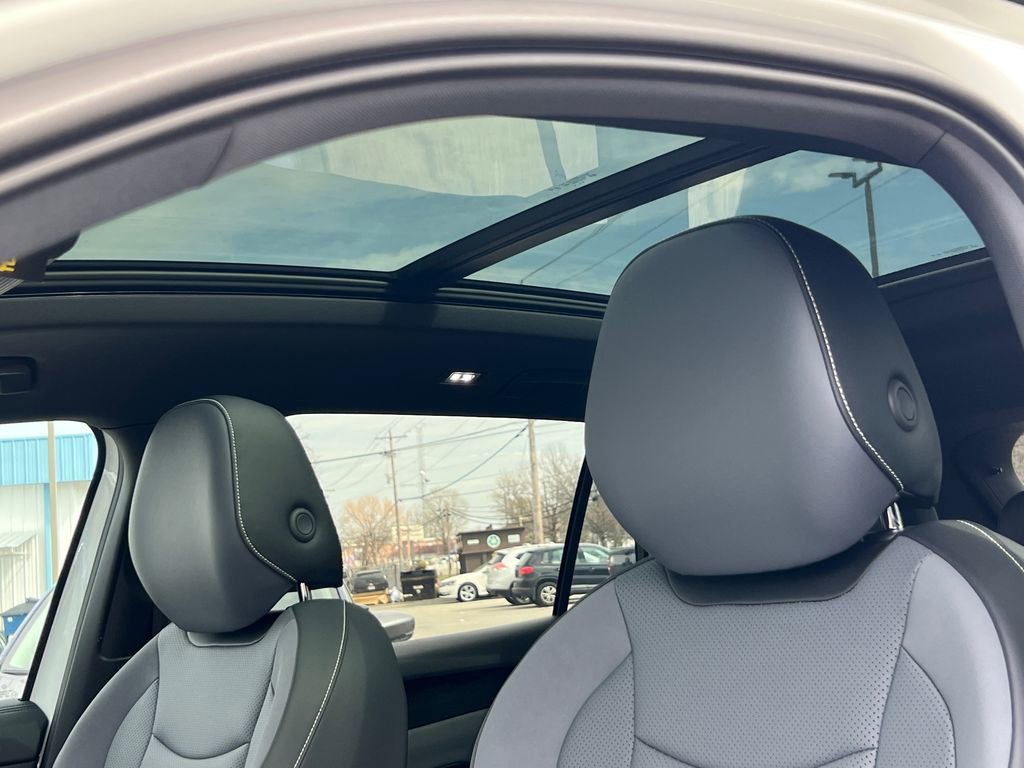 New 2026 Volkswagen Tiguan SE R-Line image 31