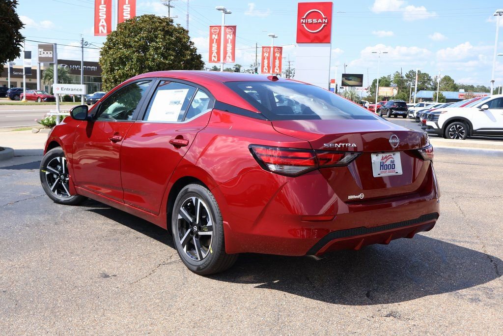 New 2025 Nissan Sentra SV image 2