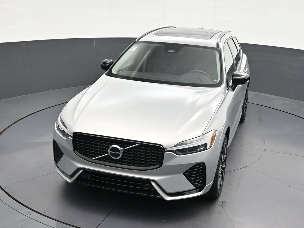 Certified 2024 Volvo XC60 B5 Plus AWD/4WD image 22