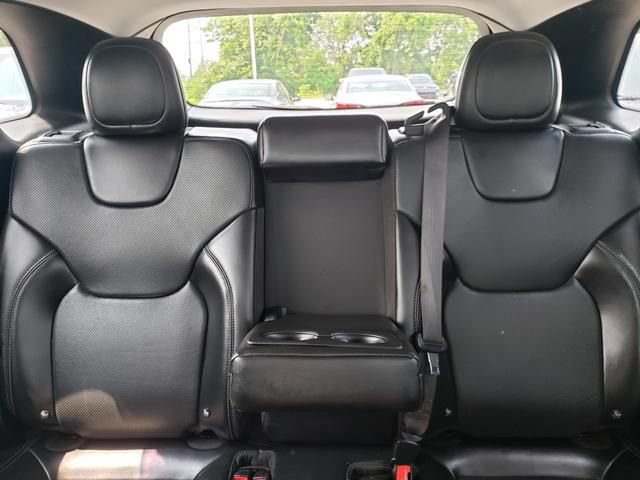 Used 2019 Jeep Cherokee Limited w/ Trailer Tow Group AWD/4WD image 16