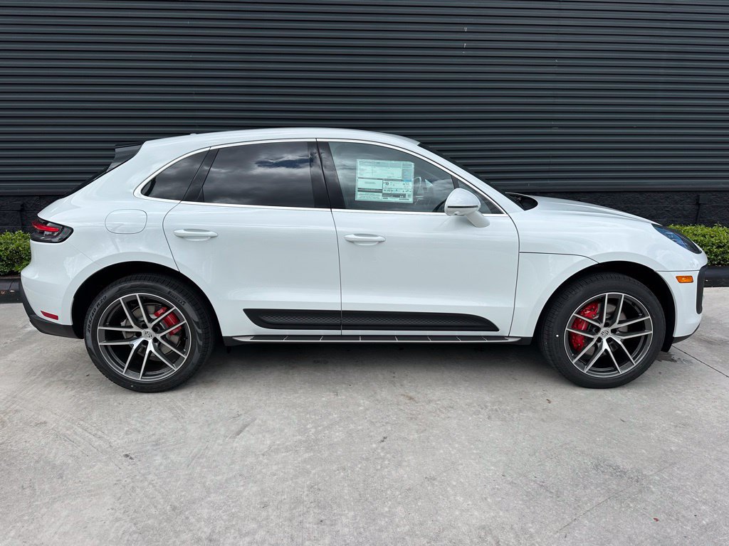 Used 2026 Porsche Macan S AWD/4WD image 10