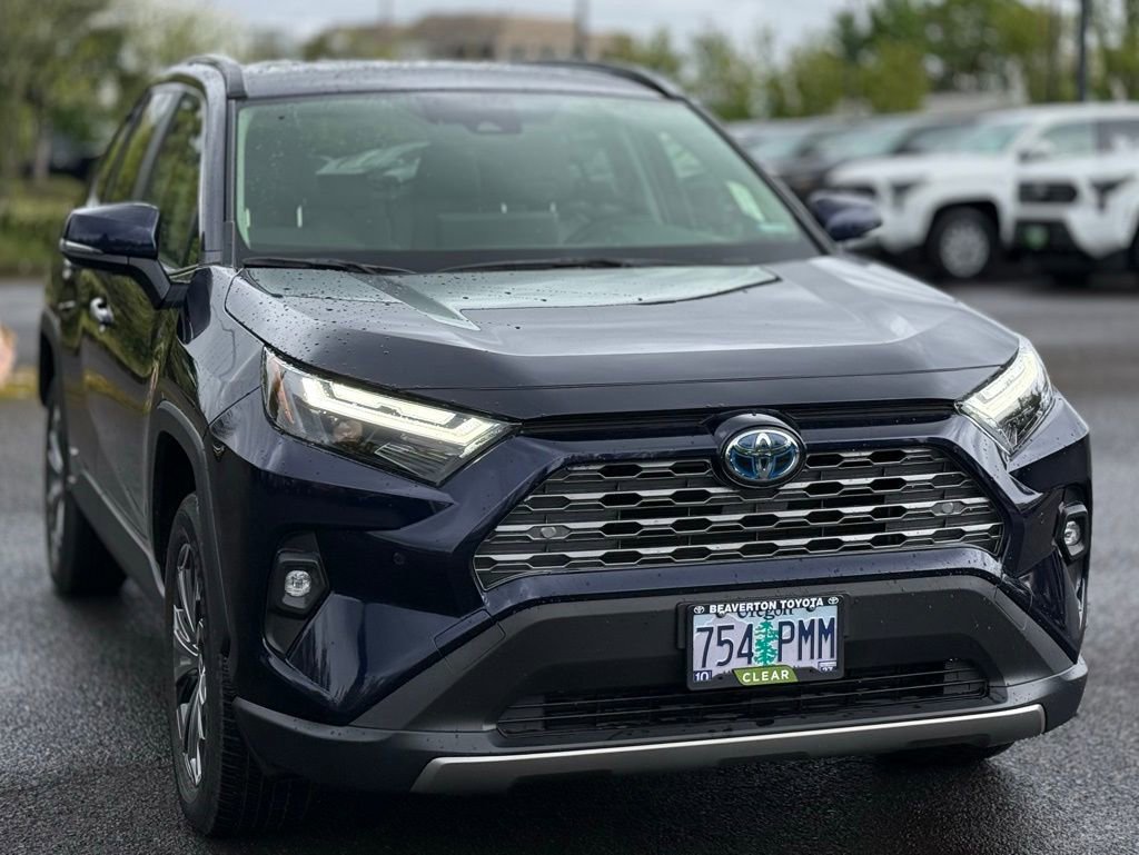 Used 2023 Toyota RAV4 Limited w/ Limited Grade Weather Package AWD/4WD image 7