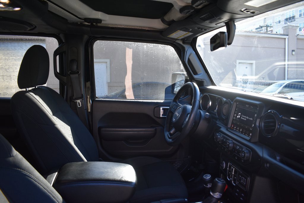 Used 2022 Jeep Gladiator Sport image 20