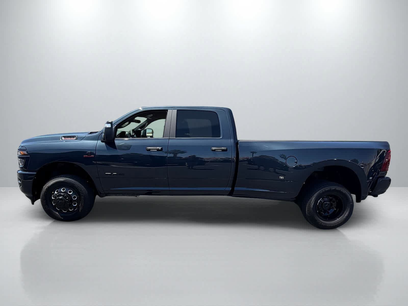 New 2026 RAM 3500 Big Horn AWD/4WD image 2