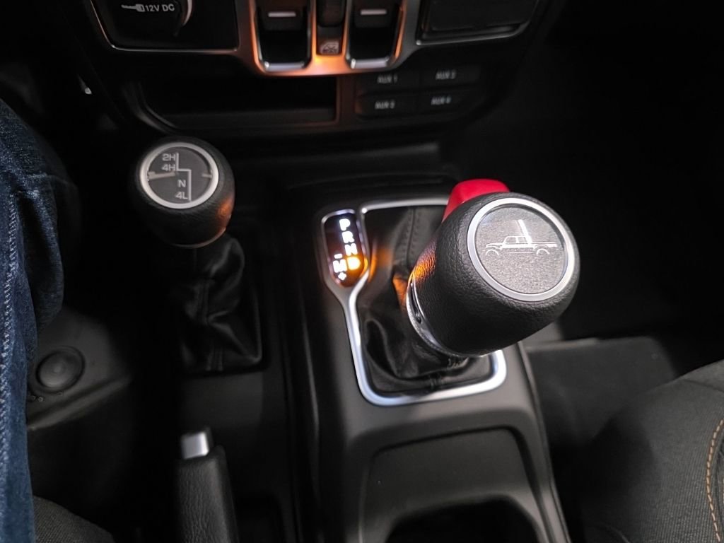 New 2026 Jeep Gladiator Sport AWD/4WD image 19