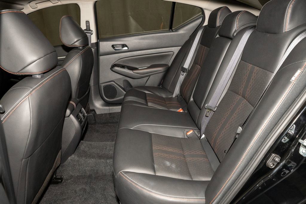 Certified 2024 Nissan Altima 2.0 SR image 8