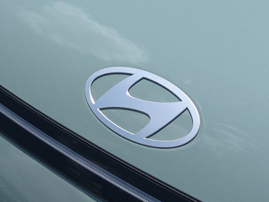 Used 2027 Hyundai Kona SEL Sport FWD image 13