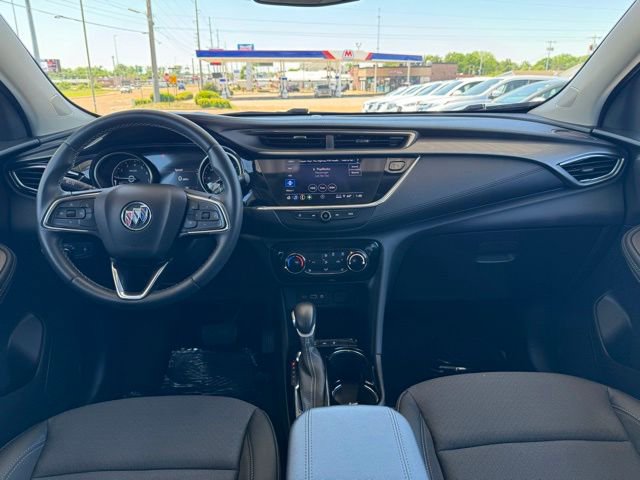 Used 2023 Buick Encore GX Preferred w/ Cold Weather Comfort Package AWD/4WD image 7