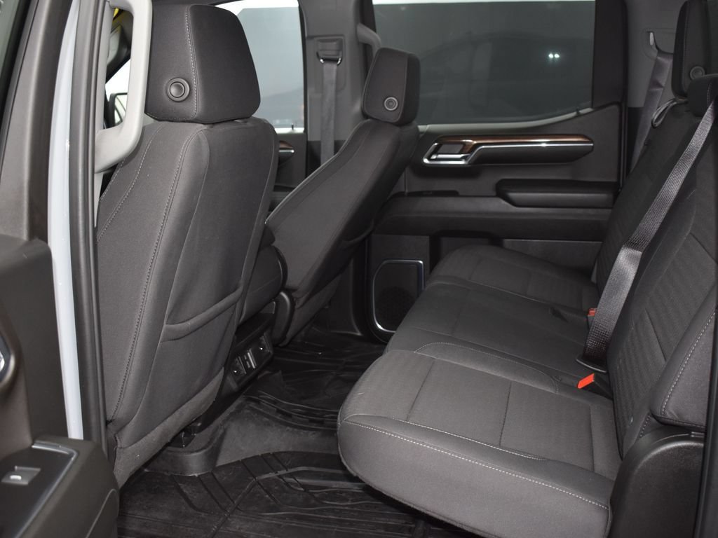Used 2024 Chevrolet Silverado 1500 LT w/ Work Truck Package AWD/4WD image 11