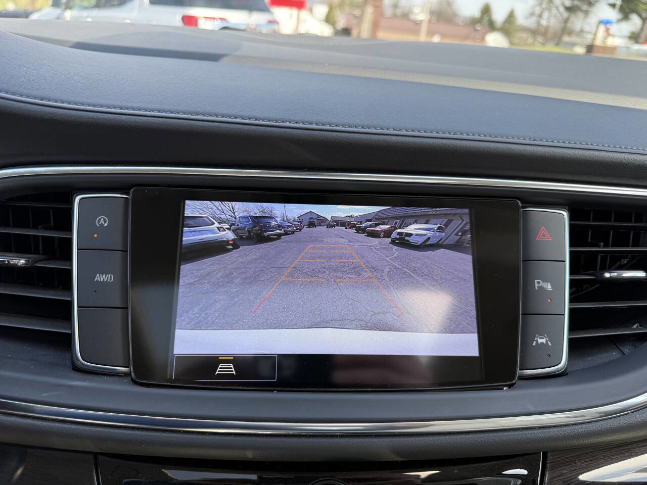 Used 2024 Buick Enclave Essence w/ Experience Buick Package image 20