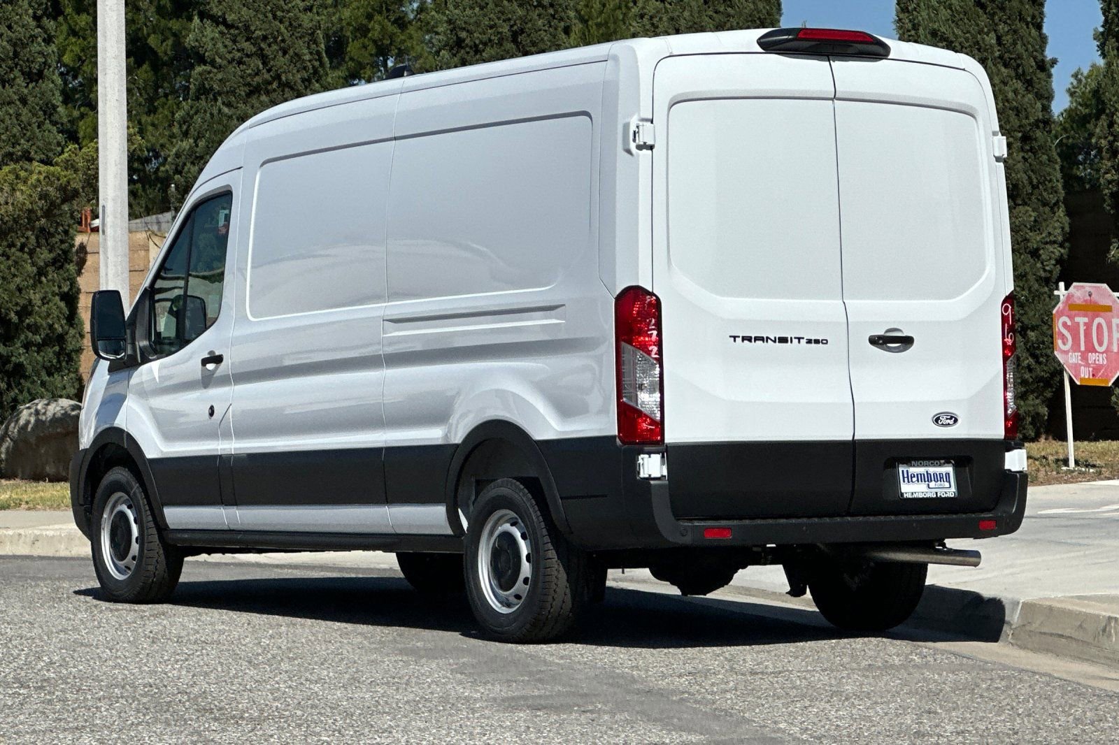 New 2026 Ford Transit 250 148 Medium Roof RWD image 6