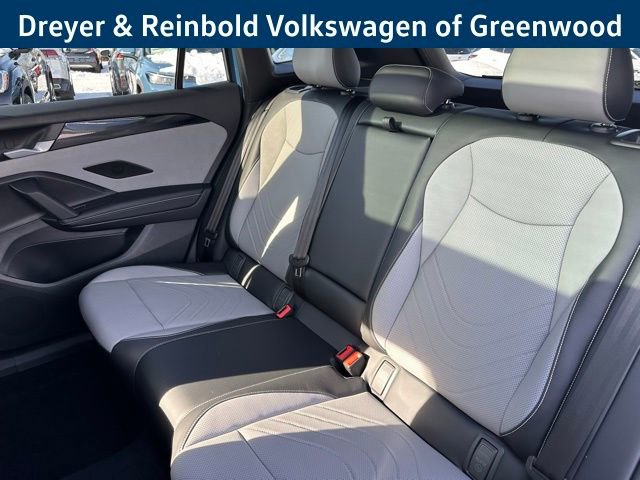 New 2026 Volkswagen Tiguan SE R-Line image 27