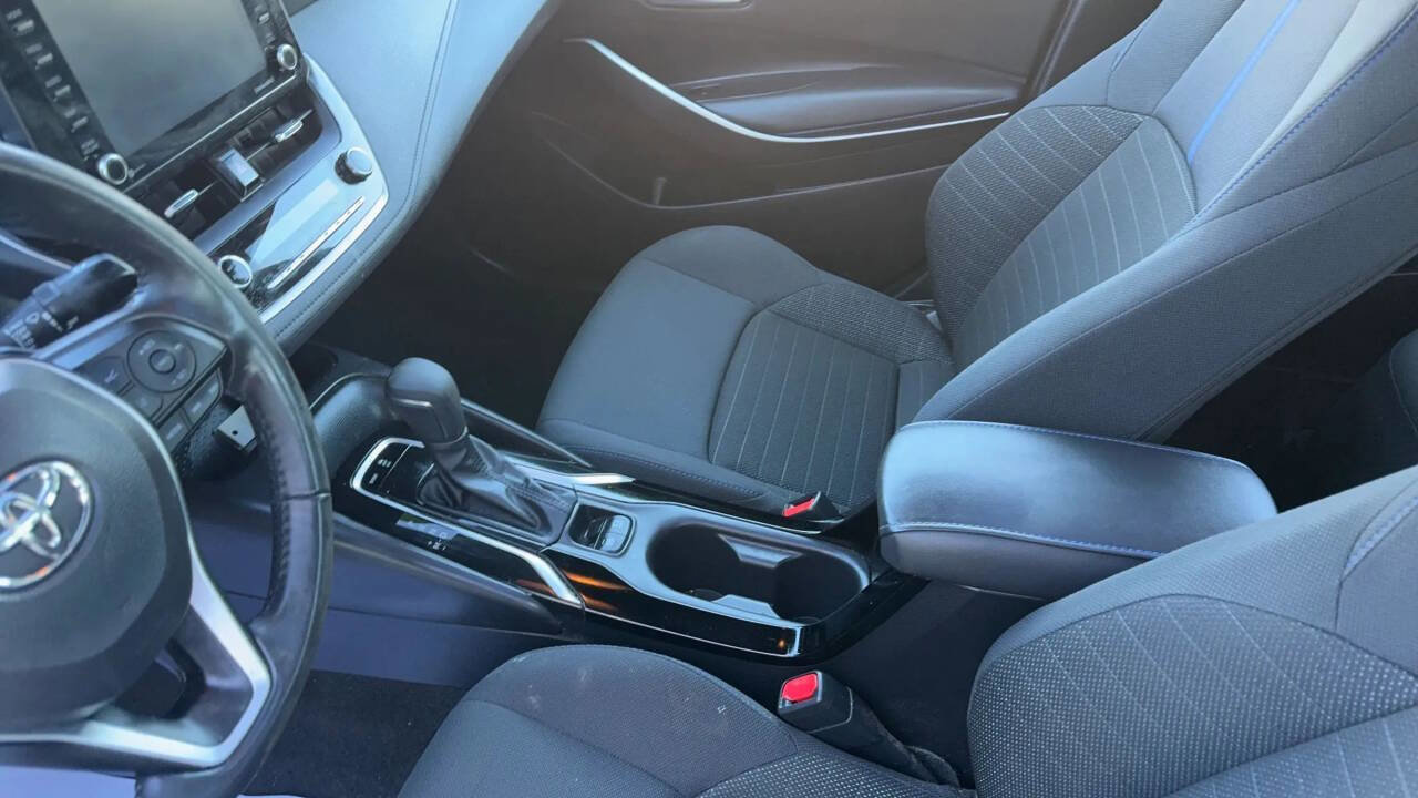 Used 2022 Toyota Corolla SE w/ SE Premium Package image 14