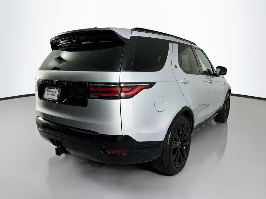 Used 2021 Land Rover Discovery S R-Dynamic AWD/4WD image 9