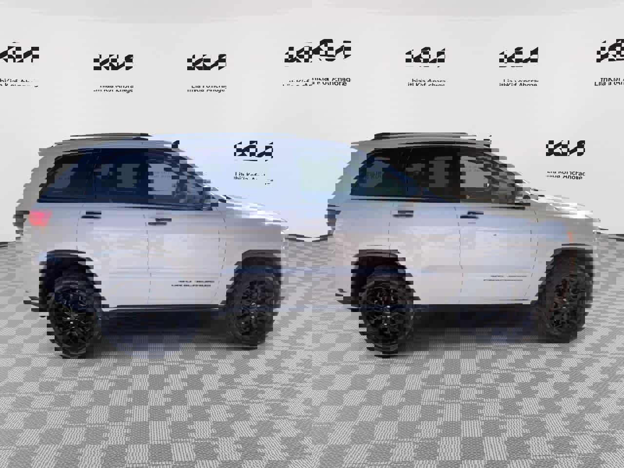 Used 2020 Jeep Grand Cherokee Limited image 9