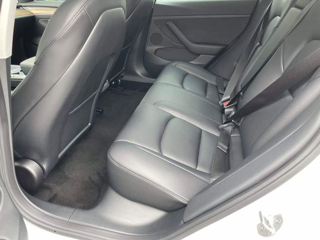 Used 2023 Tesla Model 3 Performance image 12