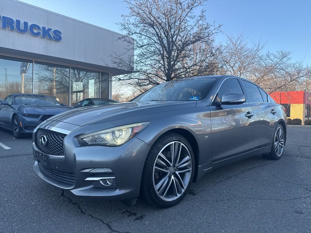 Used 2014 INFINITI Q50 Premium w/ Deluxe Touring Package image 6