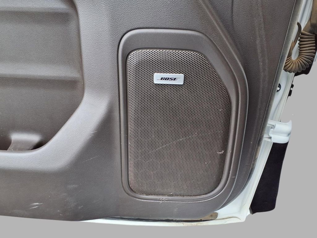 Used 2020 GMC Sierra 1500 SLT w/ SLT Premium Plus Package AWD/4WD image 18