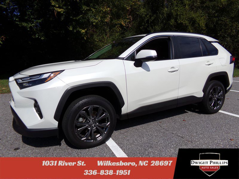 Used 2022 Toyota RAV4 XLE Premium
