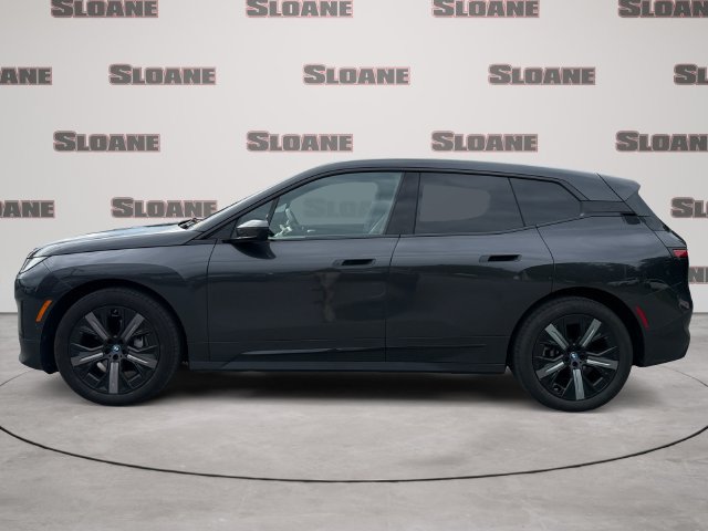 Used 2024 BMW iX xDrive50 w/ Premium Package AWD/4WD image 2