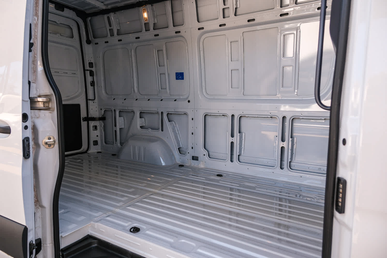New 2025 Mercedes-Benz Sprinter 2500 image 29