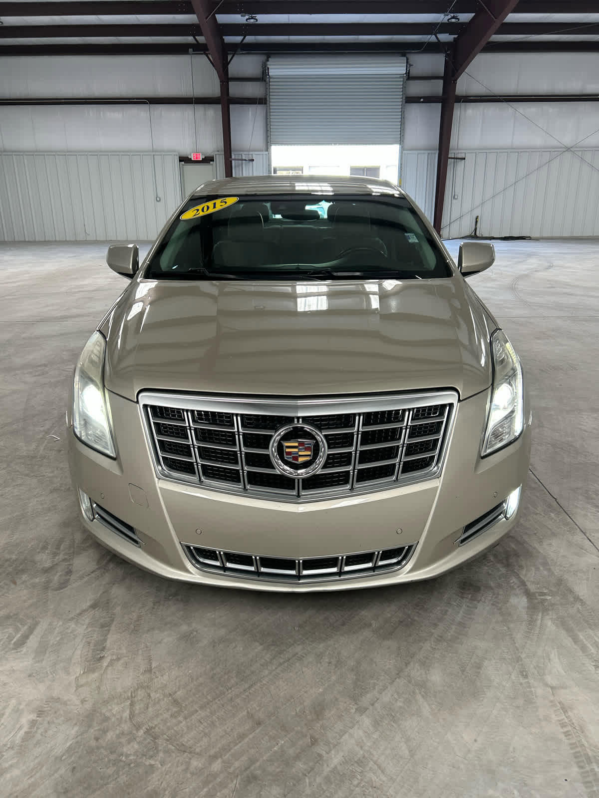Used 2015 Cadillac XTS Luxury w/ Driver Awareness Package image 4