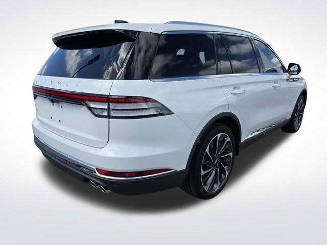 New 2025 Lincoln Aviator Reserve image 3