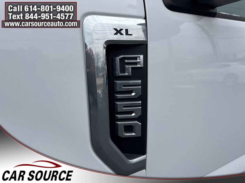 Used 2019 Ford F550 2WD Regular Cab Super Duty image 2