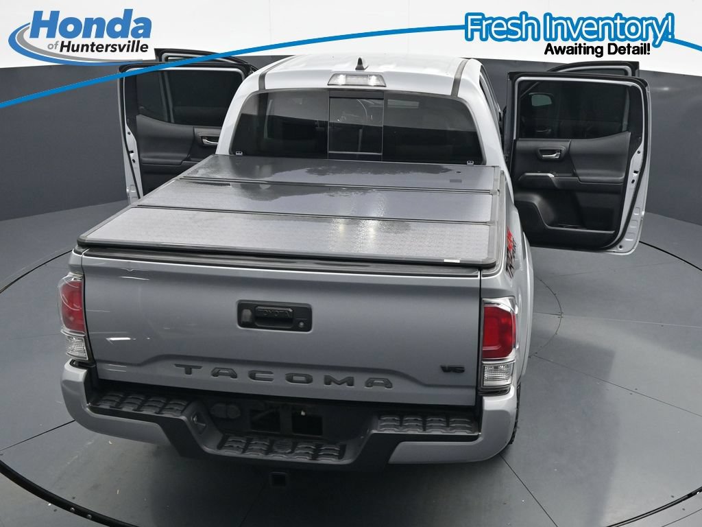 Used 2020 Toyota Tacoma TRD Sport AWD/4WD image 37