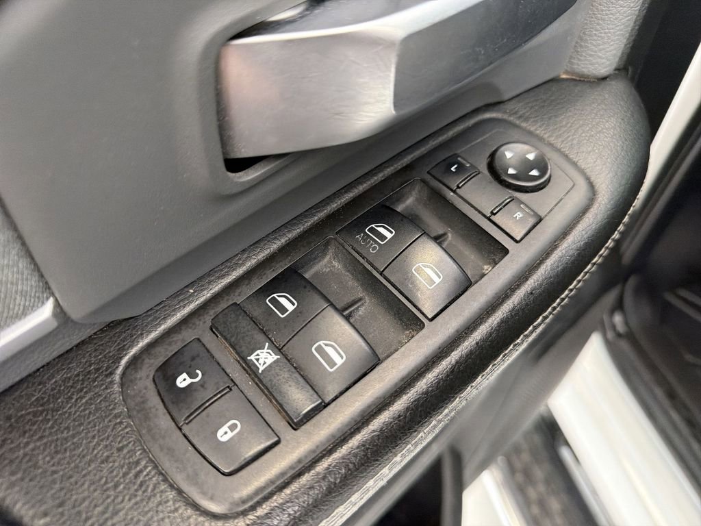 Used 2021 RAM 2500 Big Horn image 24