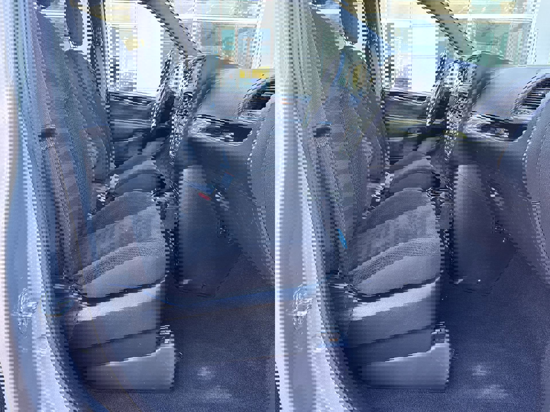 Used 2018 Dodge Grand Caravan SE image 26