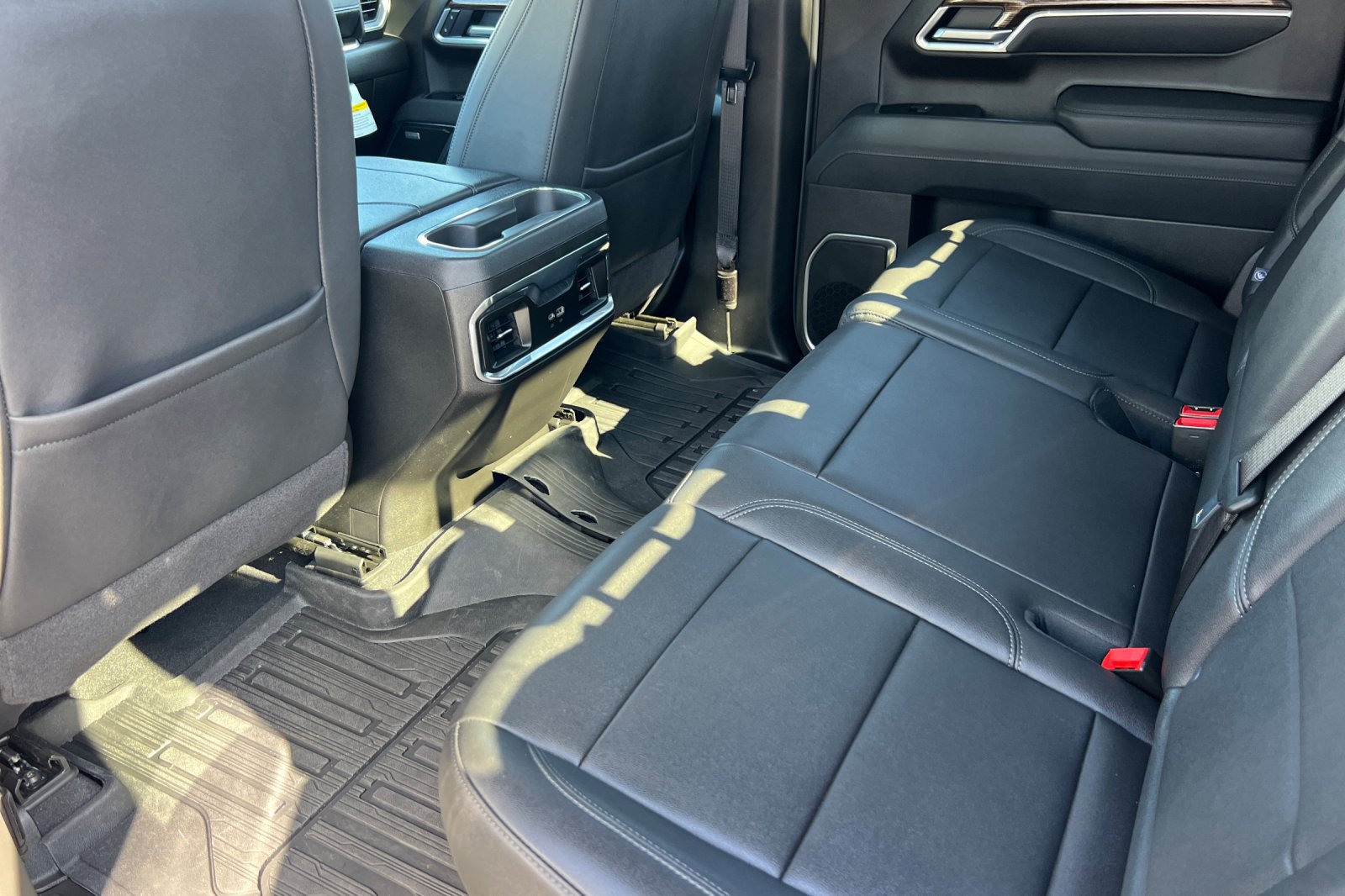 Used 2026 GMC Sierra 1500 Elevation w/ Elevation Premium Package AWD/4WD image 12