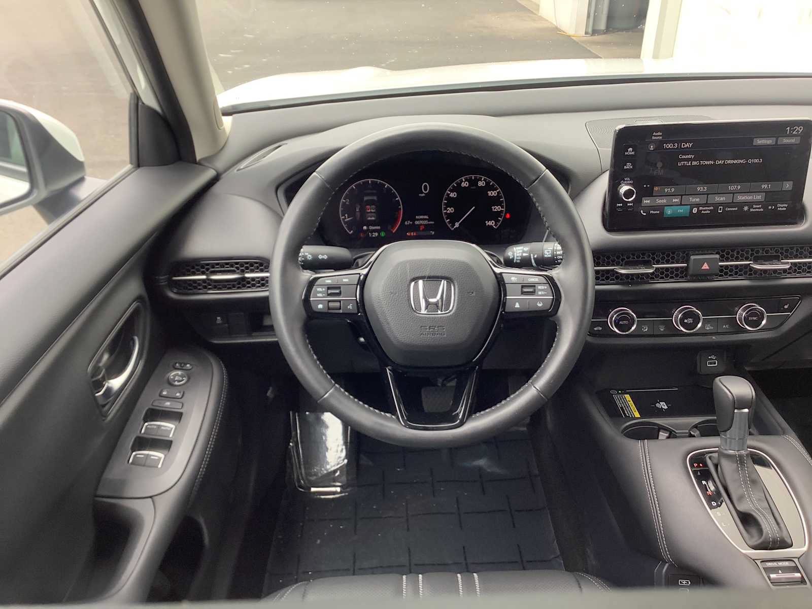 Used 2024 Honda HR-V EX-L image 10